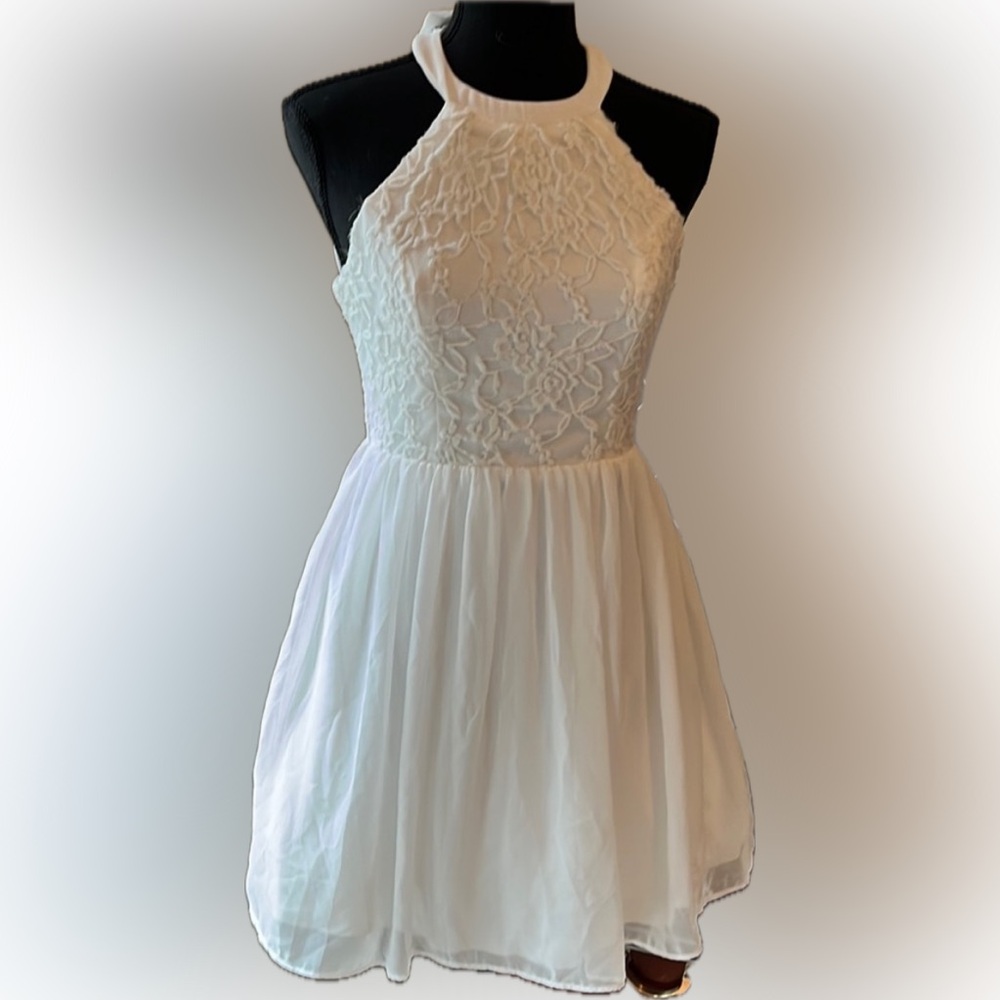 White Dress B. Darlin Size 5/6